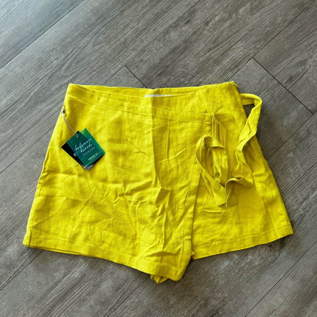 Bundle 2 Items For $8 Last Price Forever 21 Skirt/Shorts